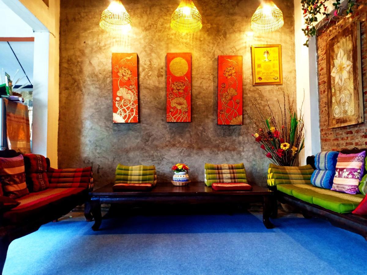 Sofa Gallery Hotel Nong Khai Esterno foto