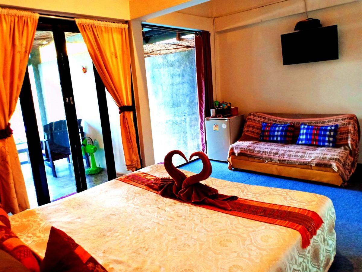 Sofa Gallery Hotel Nong Khai Esterno foto