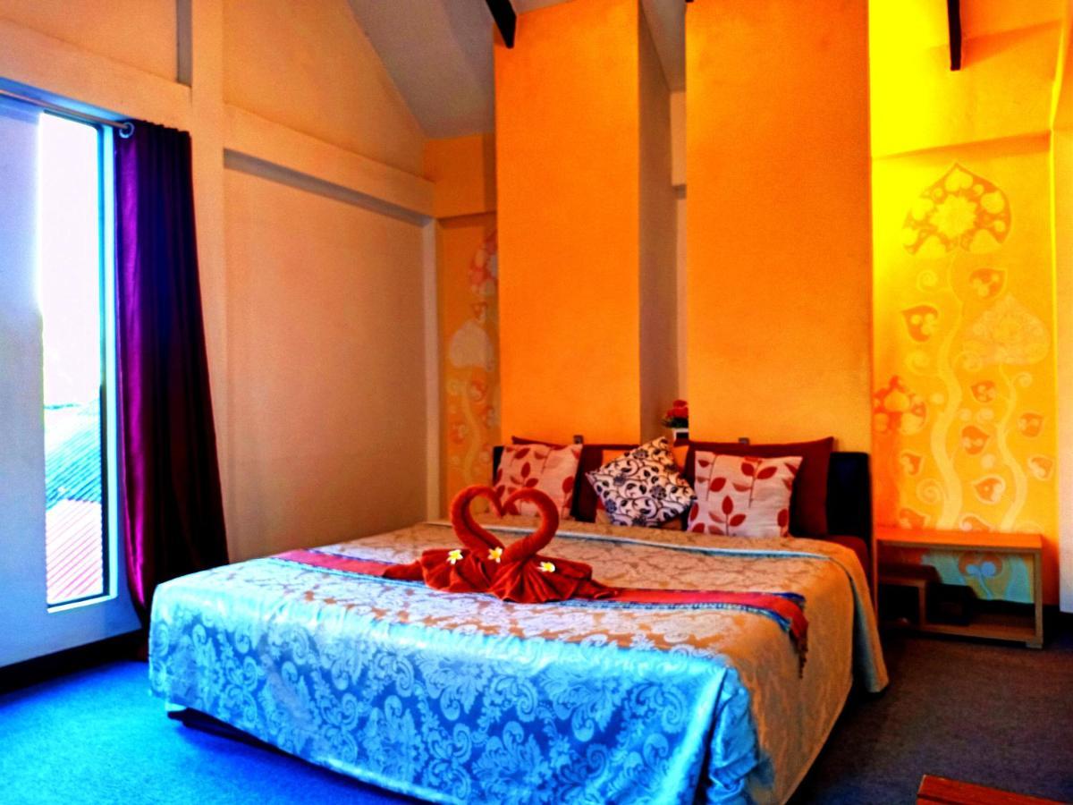 Sofa Gallery Hotel Nong Khai Esterno foto