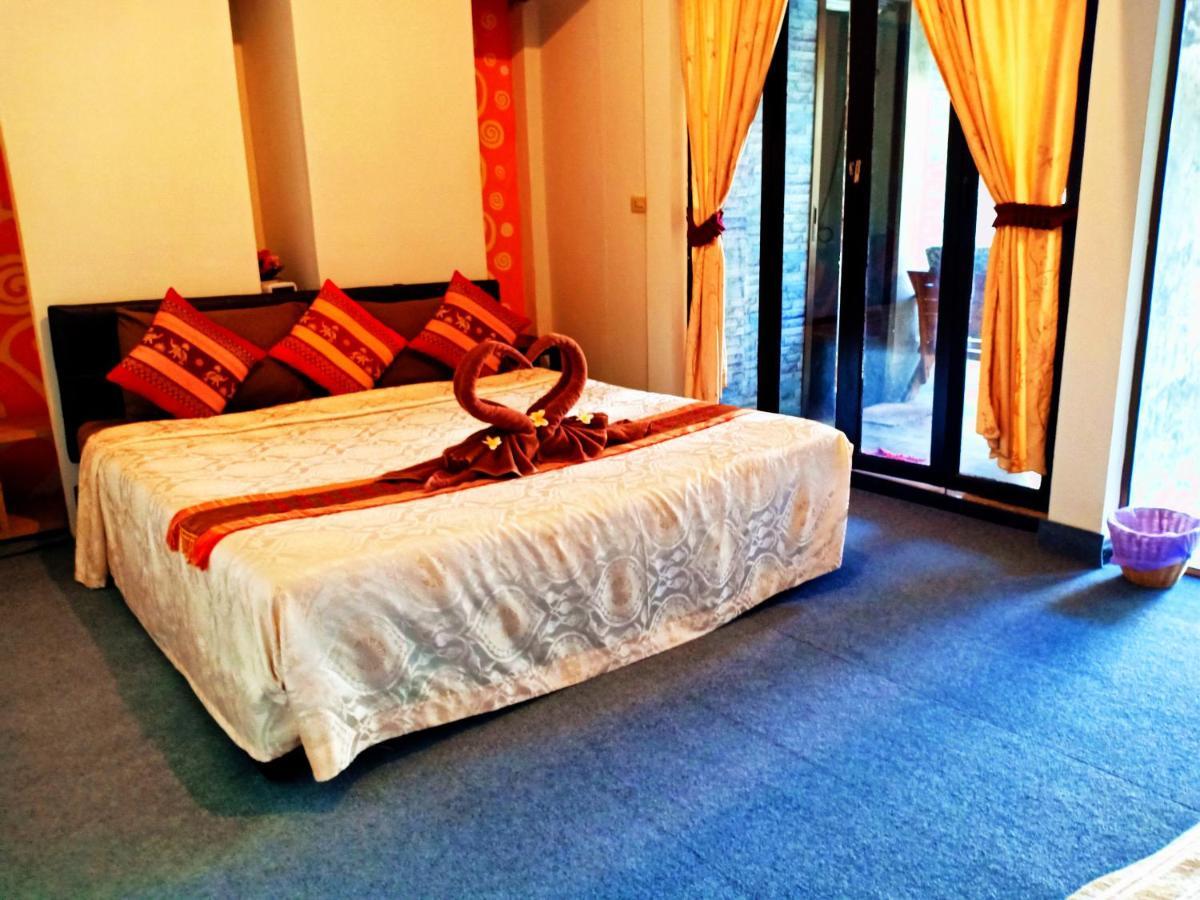 Sofa Gallery Hotel Nong Khai Esterno foto